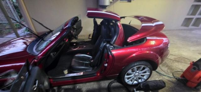 2007 - Mazda MX5 NC (Nkateko Mbhalati)